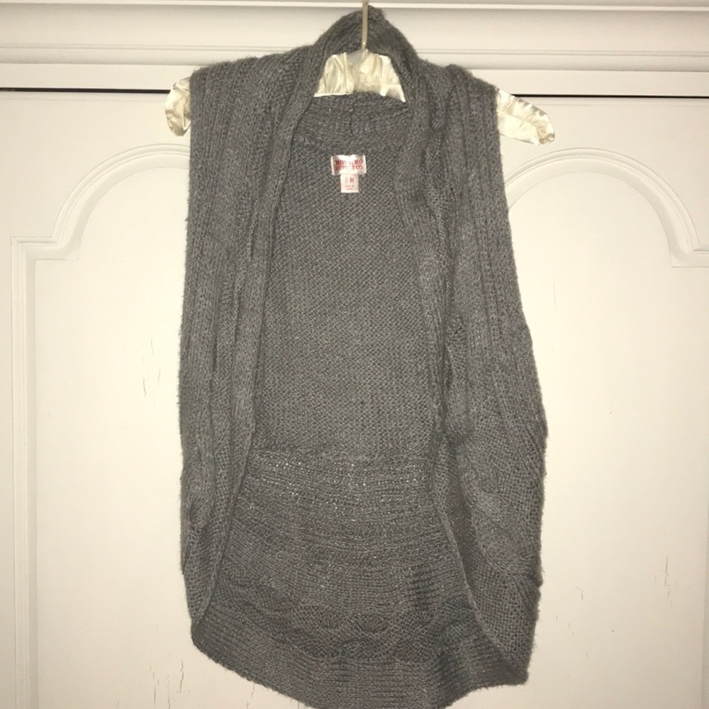 Mossimo gray sweater vest